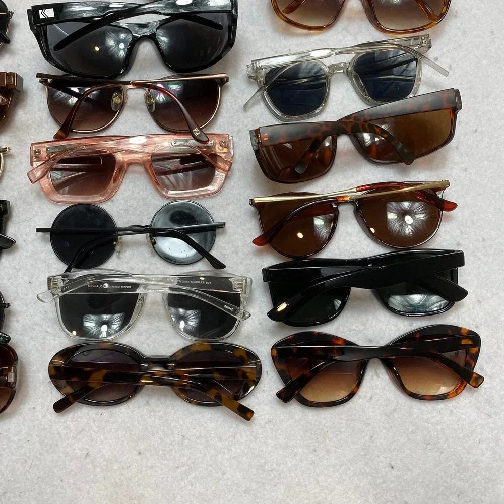 Lot Of 20 Sunglasses Mixed Unisex OS Multi Color Aviator Retro Y2K Pairs Bundle